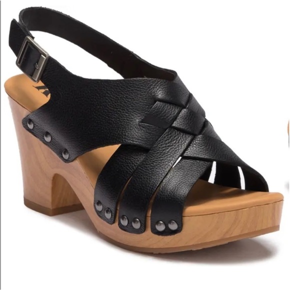 Kork-Ease Shoes - Kork-Ease Barango Wooden Block-Wedge Sandals